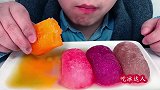 吃冰冻肥皂形彩虹冰,听沙沙沙的声音和喝水声!