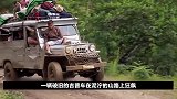 缅甸司机开着一辆破吉普，载人拉牛送棺材，一个月才赚1500