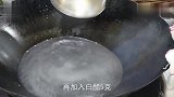 大厨教你“酱焖土豆”最好吃做法，鲜香味美又下饭，1次1盘不够吃