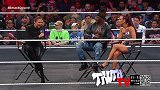 WWE-18年-SD第1000期：麦克曼家族齐聚柱子TV秀 老麦尬舞演绎WWE娱乐宗旨-花絮