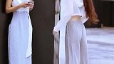 会劈腿的美女就是一个字帅