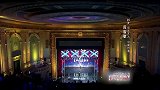 街头艺人用悠悠球表演“爱”与“勇气”全场激情爆棚丨达人秀