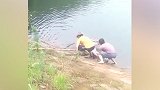 临危不乱！小学生落水头枕书包漂浮获救