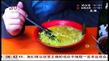 共度晨光-20120301-哈尔滨：吃麻辣烫得小心