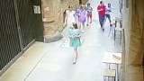 美国一游客自曝被抢走价值80万美元手表