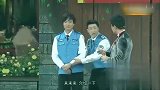 精彩节目也喜剧十足，周炜频频被占便宜，上春晚的人都不简单