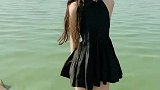 这么美丽动人的小姑娘，月薪三千想追我是不是想多了