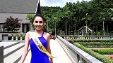 花园里的时尚走秀，气质十足的泰国美女，比鲜花还要迷人！