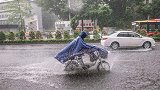 中央气象台发布暴雨蓝色预警：北京部分地区有大到暴雨局地大暴雨