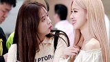 blackpink 金智秀jisoo 新剧开拍朴彩英rosé 送咖啡车应援~plmm都太可了~这就是粉墨