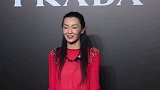 两次婉拒当评委还穿背心走红毯她却是戛纳最看重的女