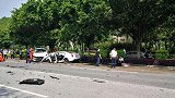 超速一倍豪车撞掉头路虎致2死 交警认定两车负同责