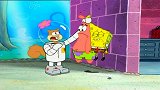 海绵宝宝和派大星被追杀，钻进珊迪的衣服