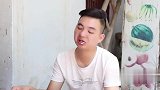哥哥和妹妹比赛画恐龙，俩人画的小恐龙一个比一个可爱