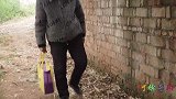 婆婆要来家里住，儿女都很忙，孝顺的儿媳接她回家，婆婆感动了