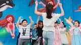 舞蹈达人美女教师最火《samsara》舞，孩子们跳的好开心啊
