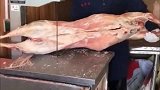 锋利无比的刀来切割羊肉，整只羊瞬间被分解，太危险了