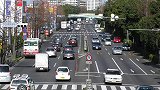 为啥日本人口密度那么大反而不堵车？看完日本的停车位就知道了
