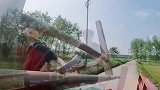 蘑菇屋种树后勤组力量型选手妹妹来了～扛桌子可以哦！