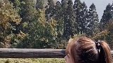 秘书小姐姐，就喜欢看郊外的青山水秀