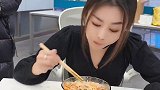 不要试图挑战一个吃货的底线！吃货 螺蛳粉