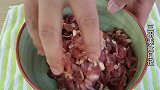 教你做牛肉炒野芹菜，原汁原味，喷香扑鼻，农村人的做法