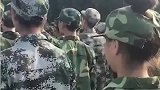 自古军训出奇葩！不顺拐怎么就这么难？教官都教不会了