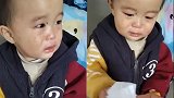 哭笑不得！2岁萌娃入园第1天哭着找帅哥 老师懵了