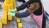 后面那个人千万别请假