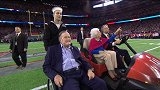 NFL-1617赛季-季后赛-超级碗-美国前总统老布什特邀出席主持开球挑边仪式-花絮