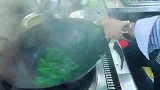 广东大厨这样炒空心菜，好吃又不变黑，学到了！
