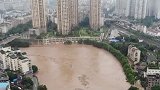 重庆綦江超历史洪水：居民楼二层被淹 致4.3万人受灾