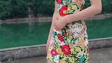 长发小姐姐穿着旗袍，美丽端庄！
