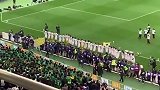 静冈学园逆转问鼎日本高中联赛 赛后万人高歌庆祝胜利
