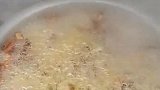 沸腾虾，这样的做法会好吃吗？把虾的味道破坏了！