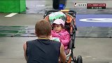 跑步-15年-2015上海国际马拉松：超级奶爸推着婴儿车狂奔过终点-花絮