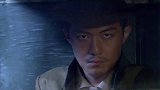 鬼子军官醉酒后找车，万万没想到车上全是尸体，竟被吓得尖叫！