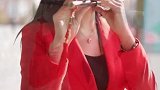 美女演唱《迷茫的爱》声音太美了