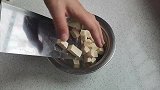 豆腐别再煎了，简单一做，开胃又营养，吃一次念念不忘