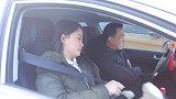 男子学车，没想遇到个不正经的女教练，过程太有趣了