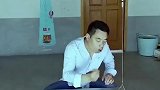 小伙发明相当实用的营养均衡辅助器，不过均衡是指的重量均衡吗？