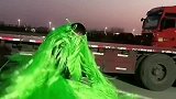 这个模仿感觉太难了，做了一天的道具，出来的效果却跟疯子一样！