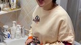 悦姐咋就这么抠呢，怎么就不懂她好我也好呢？情侣日常 张哥的日常 雄起的whh