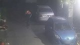 江苏南通：小偷入室盗窃百万财物，然后把非黄金首饰全扔了