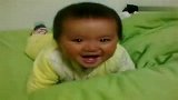 搞笑-20120416-8个月宝宝的欢乐笑