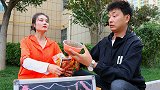 吃特辣辣条游戏，小伙第一天吃了3包，第二天却1包都吃不进去