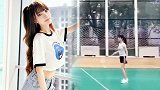 李小璐直播赚钱后生活惬意，与甜馨一起打羽毛球，贾乃亮不心动吗
