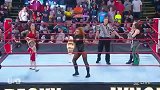 WWE：女子摔跤比的是气势，打不过你但气势一定要压过你！
