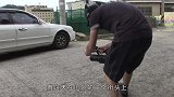 濒死的狗狗做梦也没想到会被救，流着眼泪感谢好心人，太感人了！