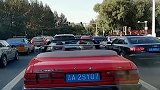 国产红旗敞篷跑车，整个街道上数它最亮眼，直接秒杀法拉利！